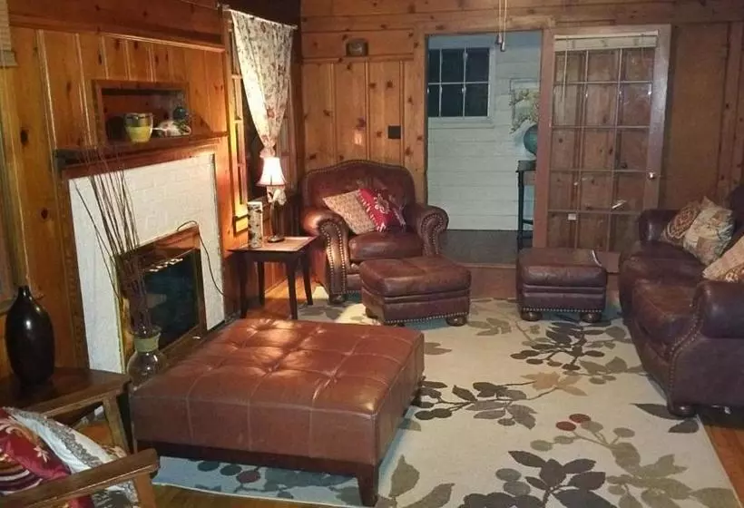 Hotelli Historic Smarthouse Charming Comfy King