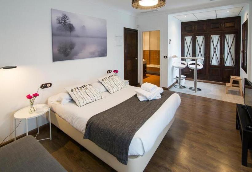 هتل La Casa Del Rio