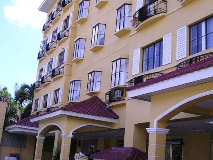 Отель La Casarita