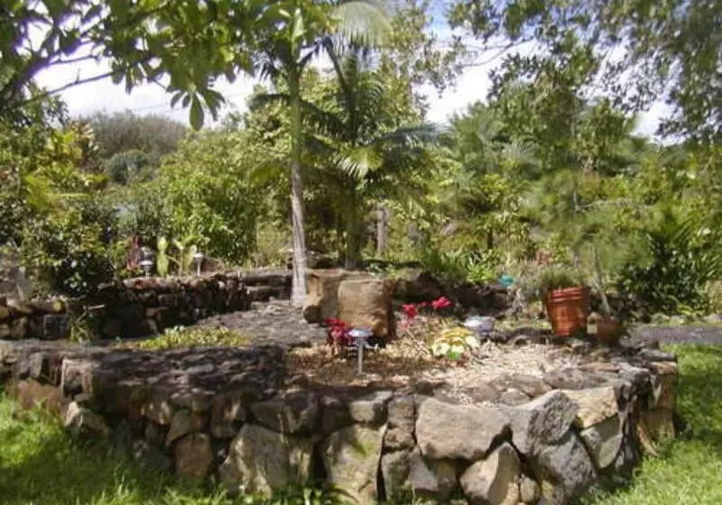 هتل Old Hawaiian Bed And Breakfast