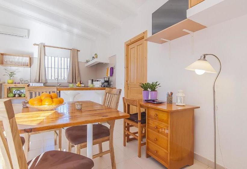 هتل Sa Caseta De Vernissa