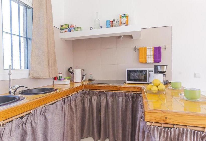 هتل Sa Caseta De Vernissa