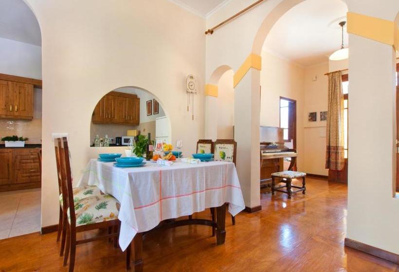 בית מלון כפרי Viviane