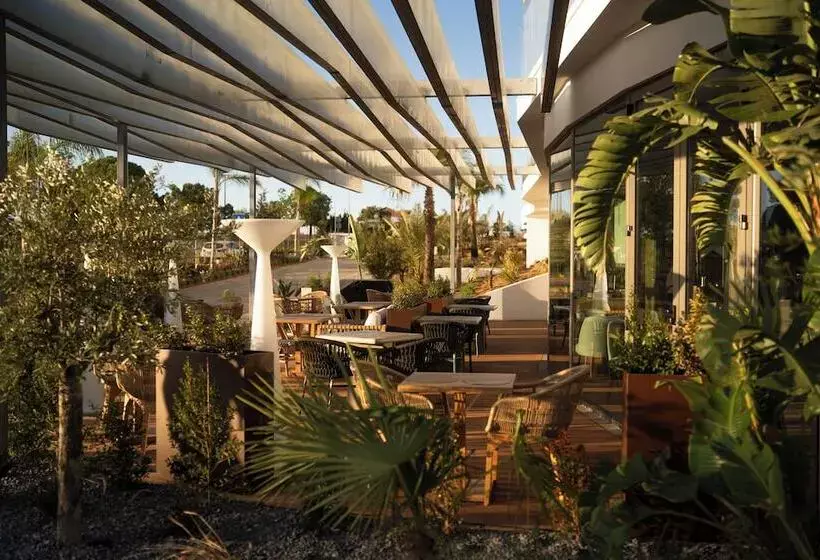 ホテル Castelo Suites