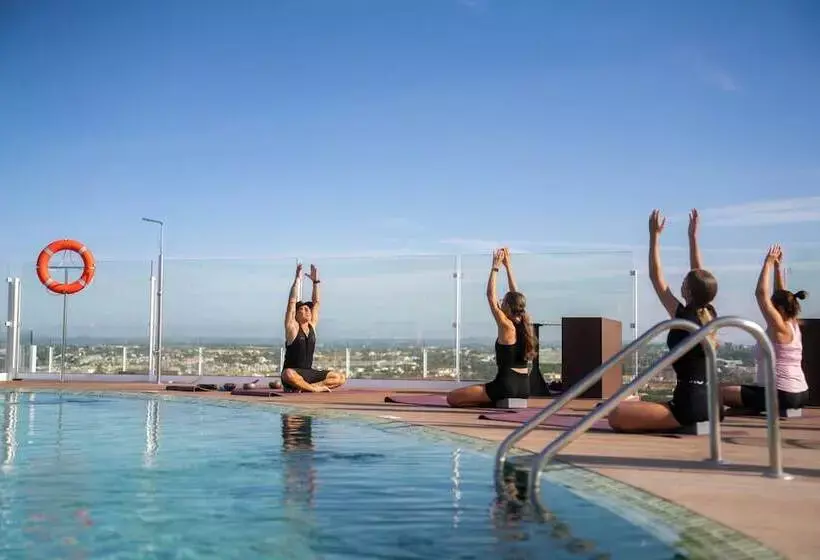 ホテル Castelo Suites