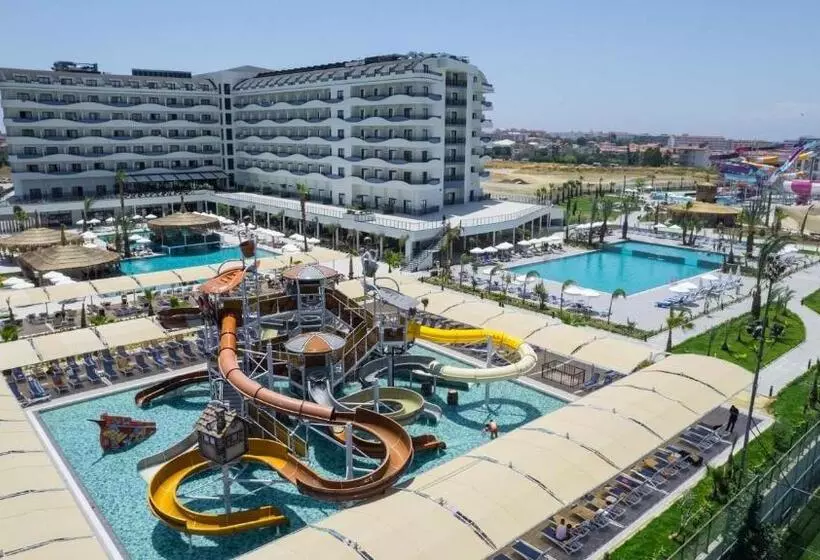 Hotelli Dream Water World