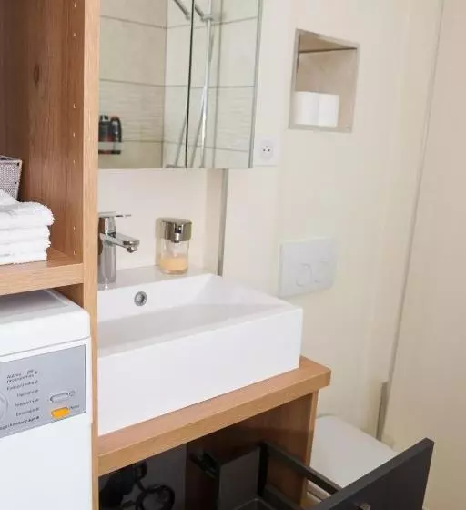 Hotelli Chambre D Hôtes Au Coeur De Nancyb&b