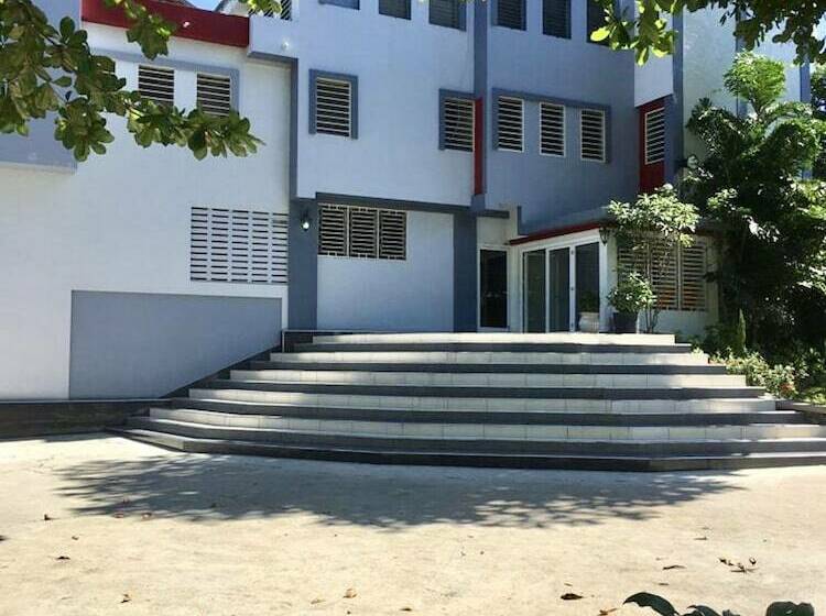 هتل Auber Cayes Guest House