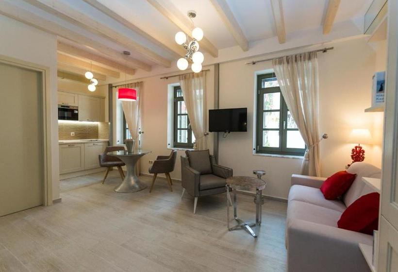 酒店 Faces Art Suites