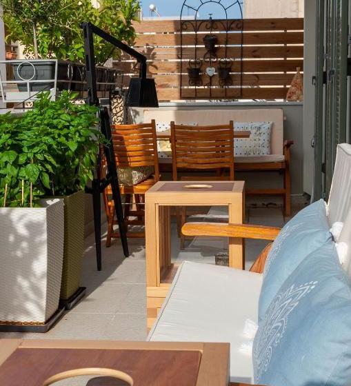 酒店 Faces Art Suites