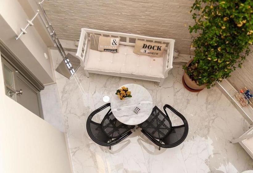 酒店 Faces Art Suites