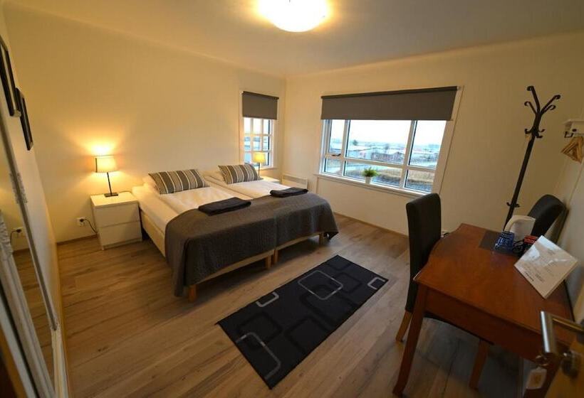 هتل Guesthouse Carina