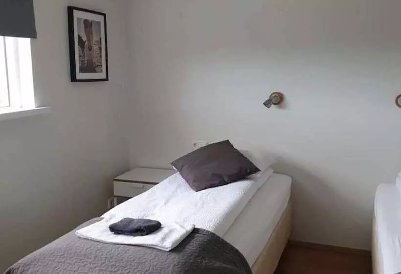هتل Guesthouse Carina