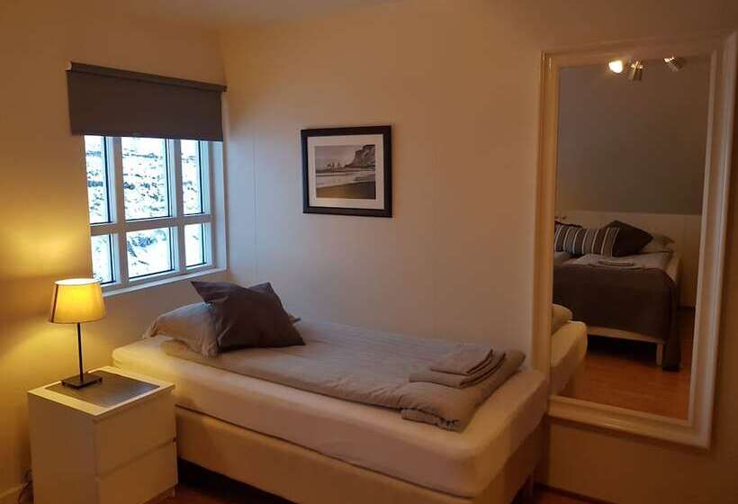 هتل Guesthouse Carina