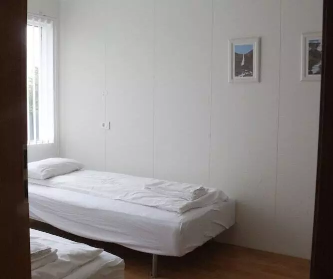 هتل Guesthouse Marina Travel