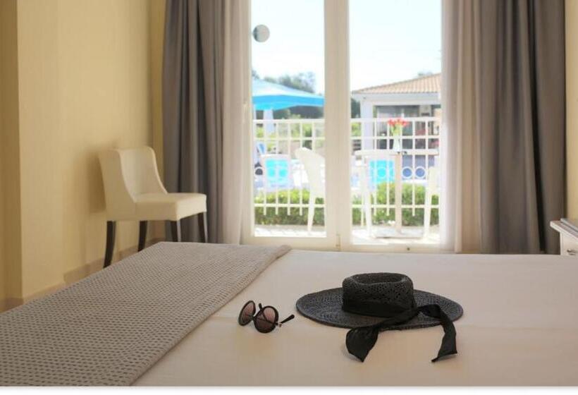 فندق Kavos Plaza