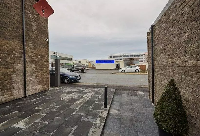 ホテル Keflavik Micro Suites