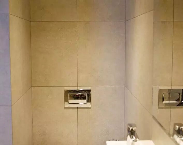 ホテル Keflavik Micro Suites