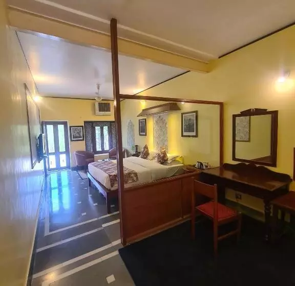 ホテル Kesar Bhawan Palace