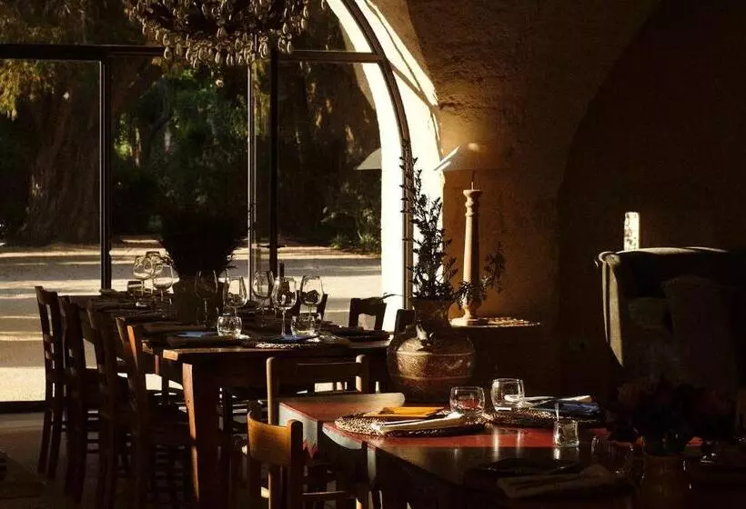 Hotelli Le Galinier, Lourmarin, An Authentic Beaumier Guesthouse