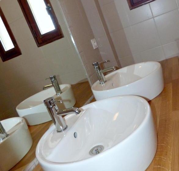 هتل Les Balcons De La Cité - Le Saint Georges