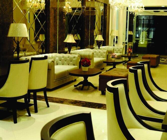 בית מלון כפרי Liz Palace Inn