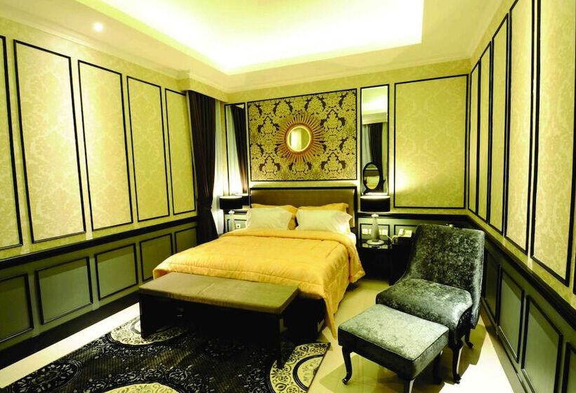 בית מלון כפרי Liz Palace Inn