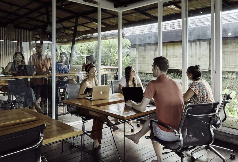 فندق Outpost Ubud Penestanan
