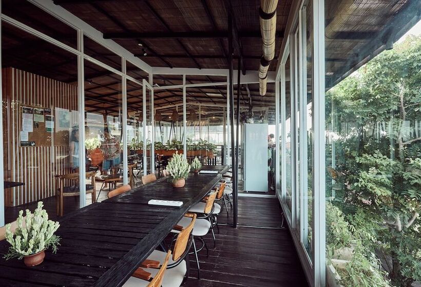 فندق Outpost Ubud Penestanan