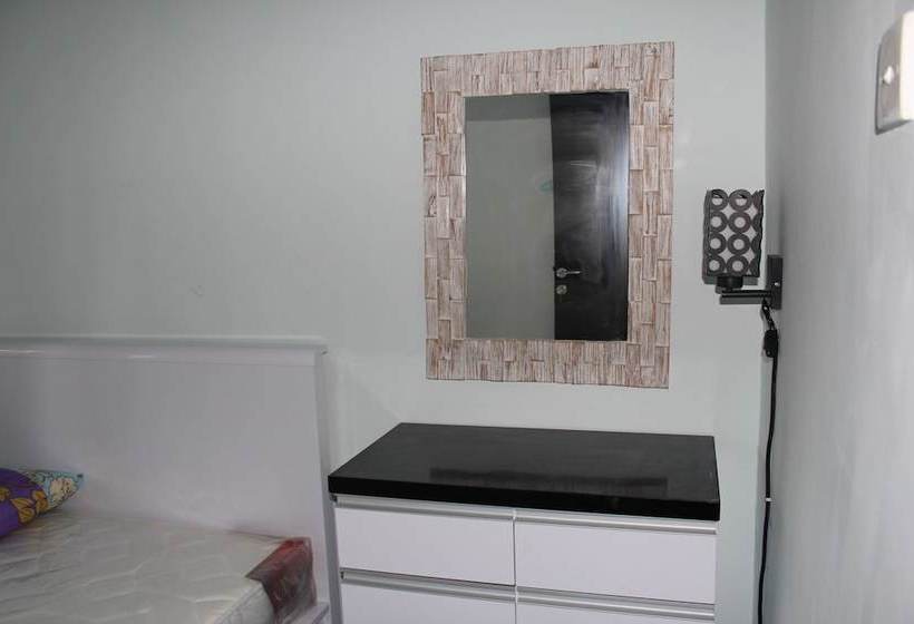 Отель Pecatu Vira House