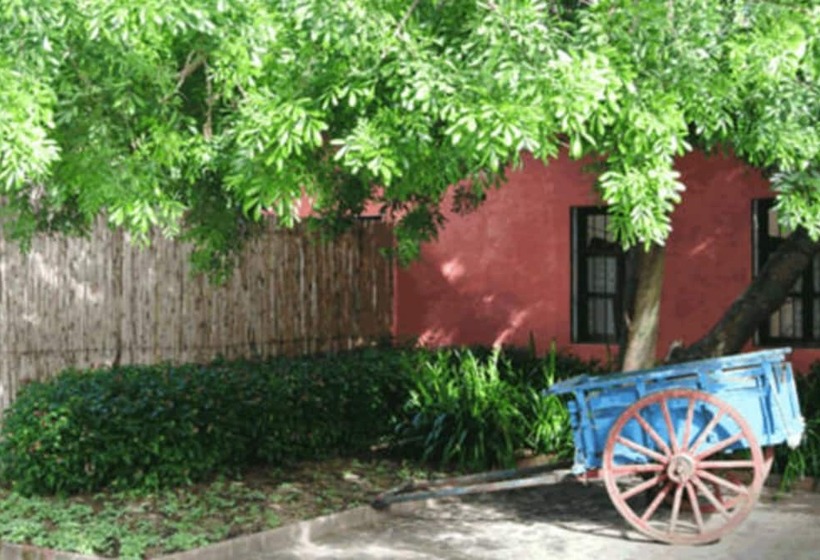 هتل Quinta De Las Flores