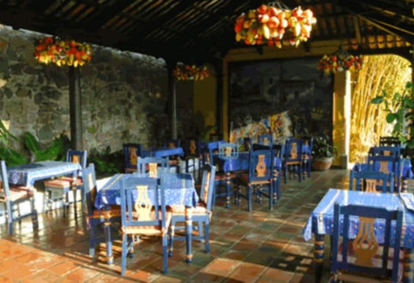 هتل Quinta De Las Flores