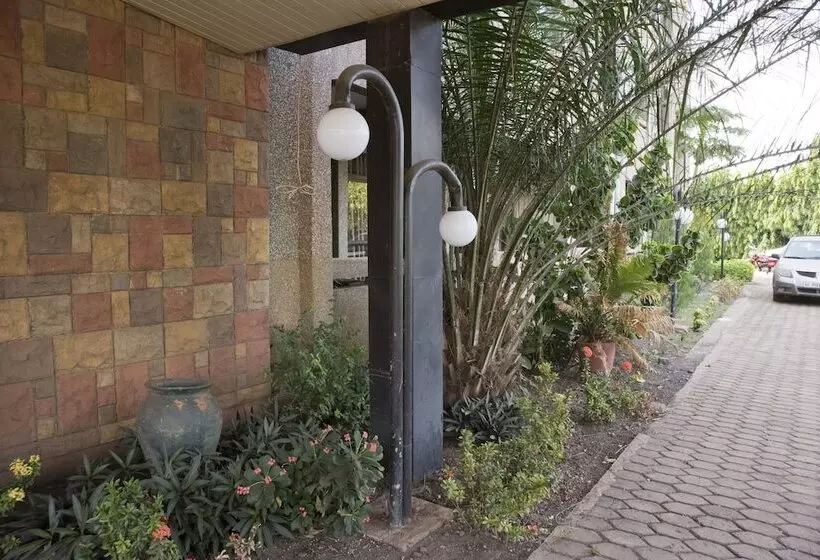 ホテル Radach Lodge & Conference Centre