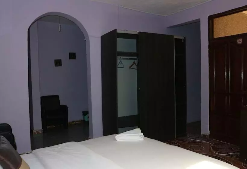 ホテル Radach Lodge & Conference Centre