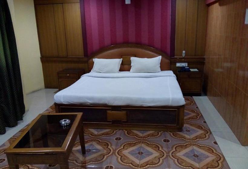 فندق Rodili Residency