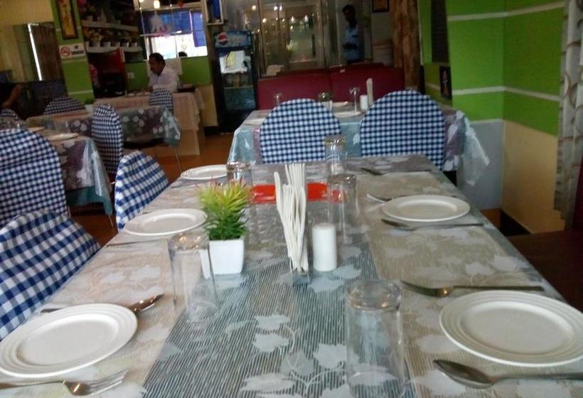 فندق Rodili Residency