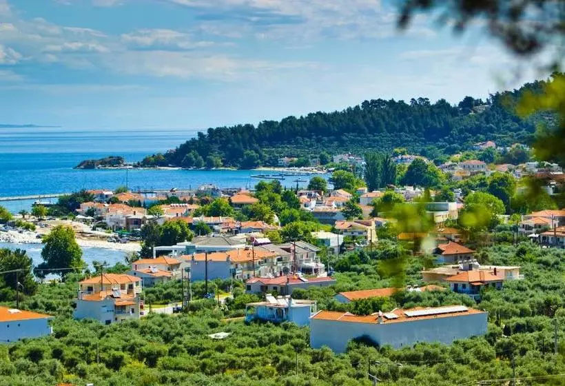 ホテル Thassian Villas