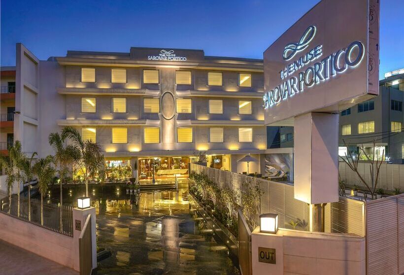 فندق Deventure Sarovar Portico Kapashera, New Delhi