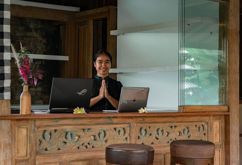 فندق Umadhatu Resort