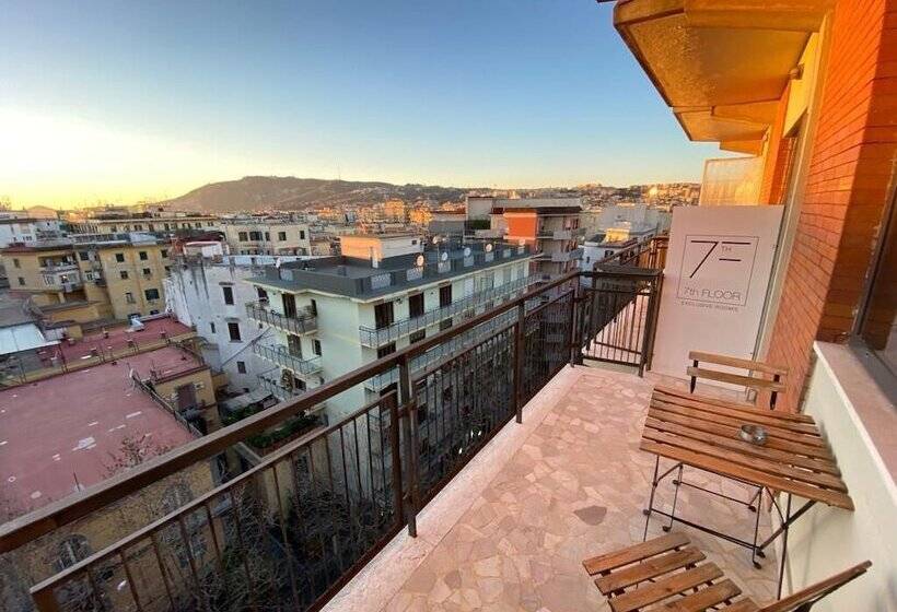 هتل 7th Floor Suite