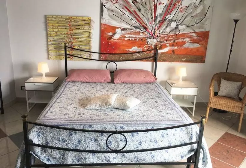 هتل Amarin Pisa Room