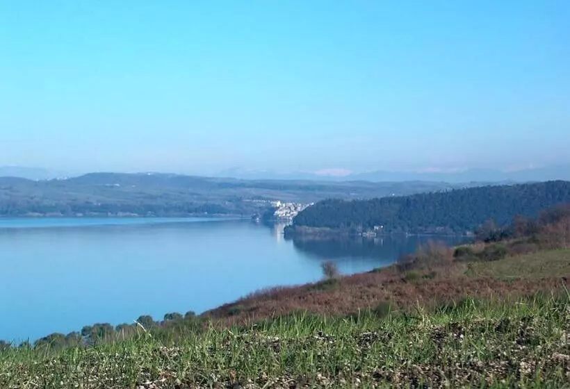 Hotelli Agriturismo Fontelupo