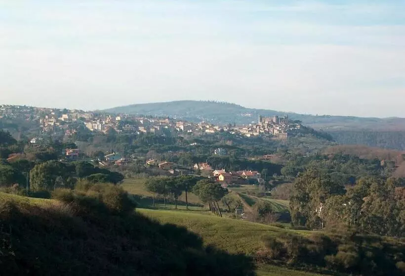 Hotelli Agriturismo Fontelupo