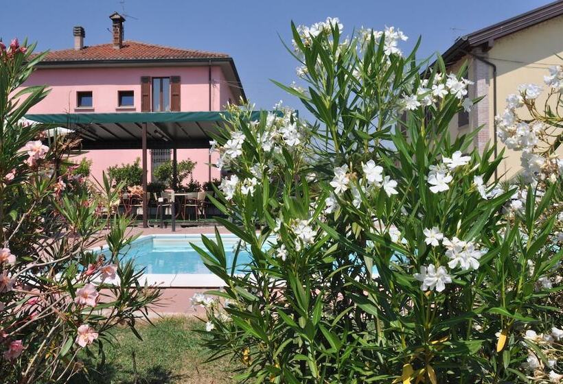 בית מלון כפרי Agriturismo La Prosciutta