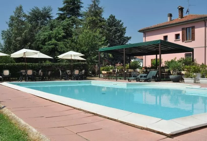 Hotelli Agriturismo La Prosciutta