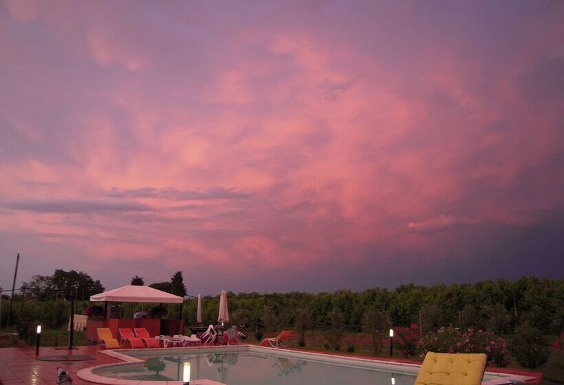 בית מלון כפרי Agriturismo La Prosciutta