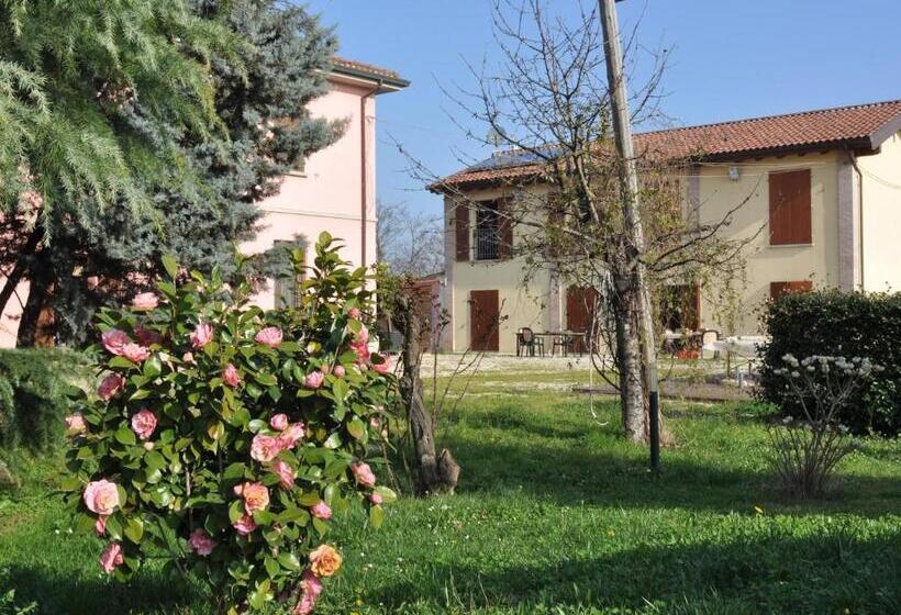 בית מלון כפרי Agriturismo La Prosciutta