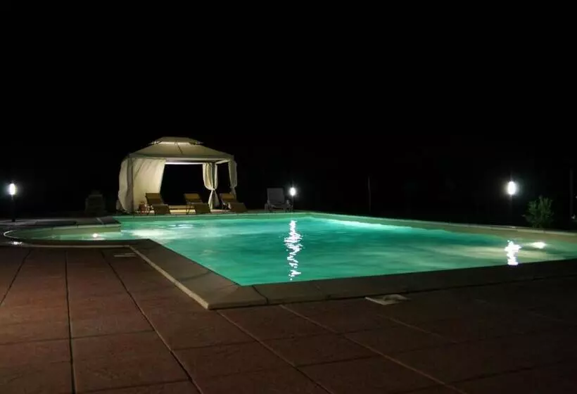 Hotelli Agriturismo La Prosciutta