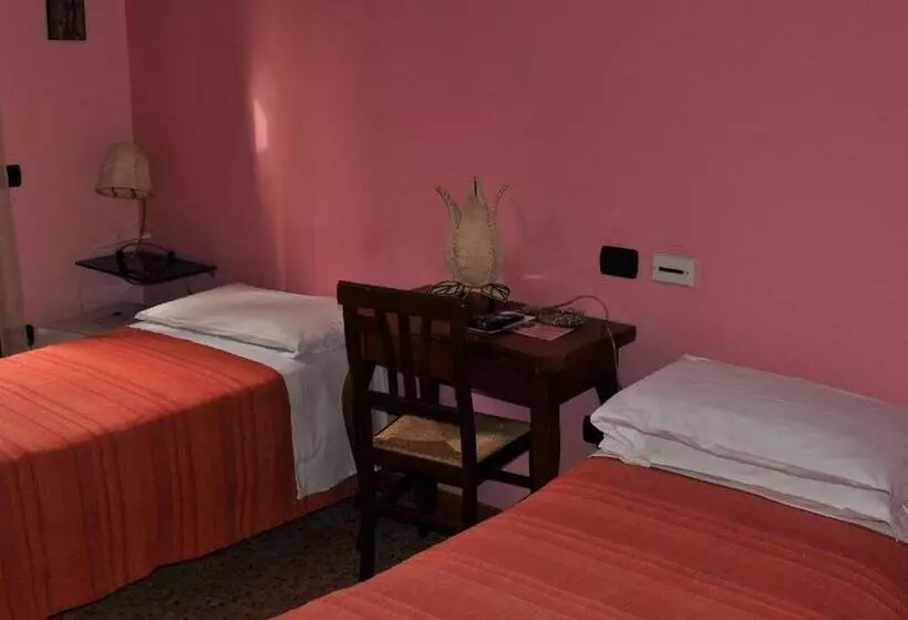 Hotelli Agriturismo La Prosciutta