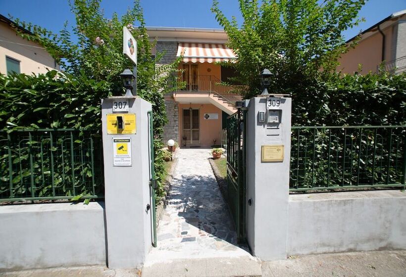 酒店 Ai 4 Elementi